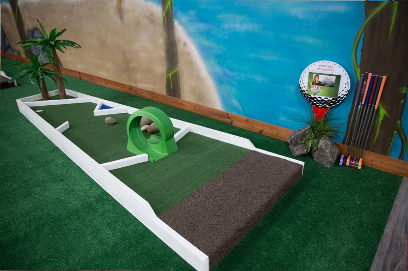 MiniGolf Athletic Edge Adventure Park Salem, OR